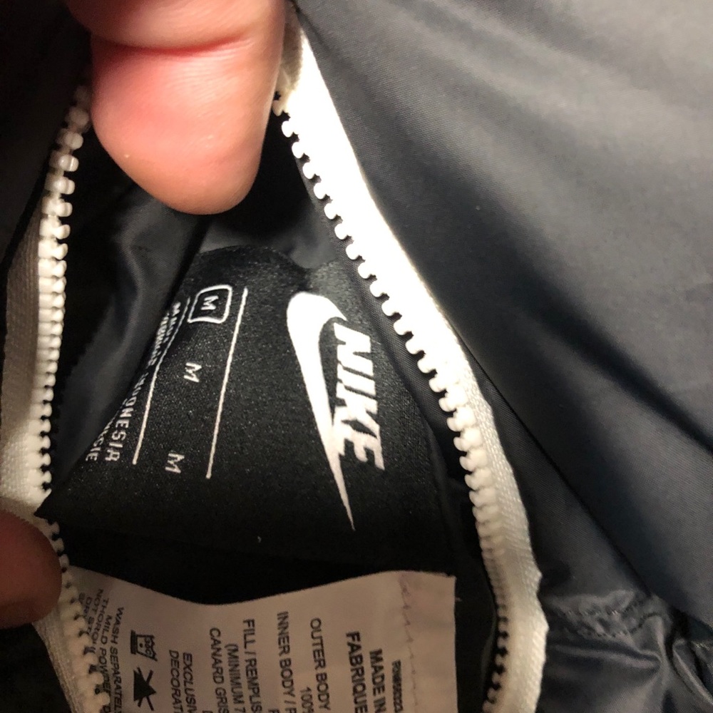 Nike NSW Wind Runner Reversible Down Fill Parka Women's Black CU0284-01 - Picture 5 of 8